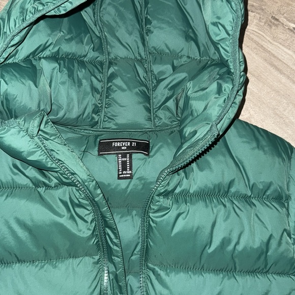 Puffer jacket - Picture 2 of 5